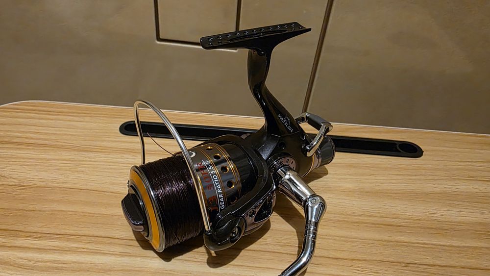 Mulineta noua crap Windblade J3 50FR baitrunner