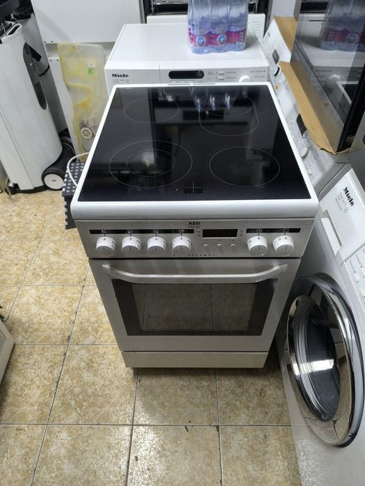 Свободностояща печка AEG 41035VD-wc  на 50ст. ширина.
