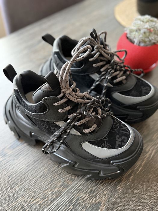 Унисекс маратонки