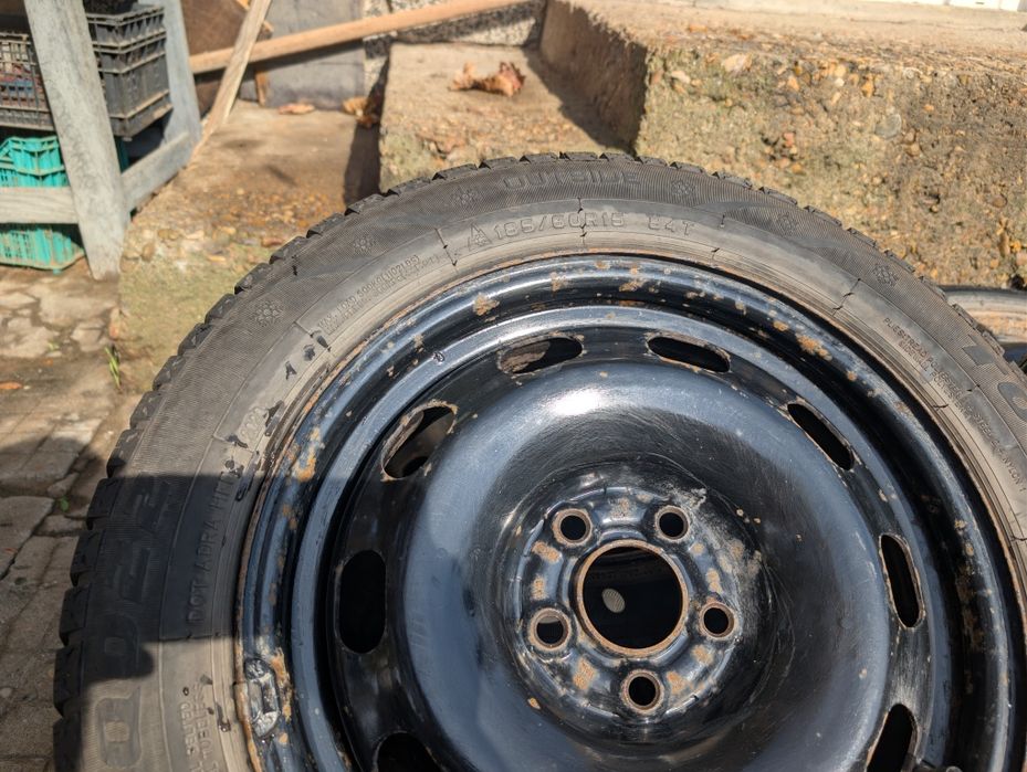 Гуми с Джанти 5x100 от Поло 9N