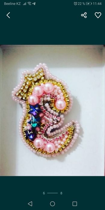 Брошь из бисера, ручная работа