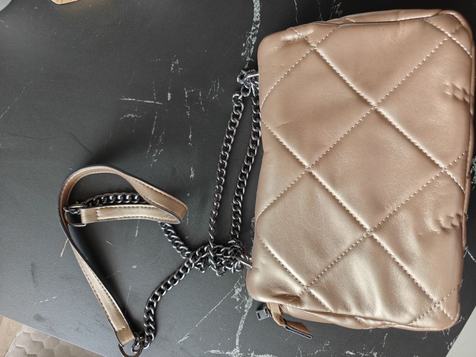 Дамска чанта златисто бежово