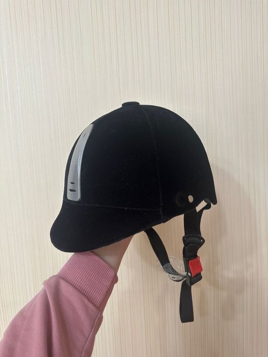 Шлем для верховой езды