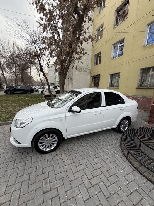 Nexia 3 avtomat elegant toza