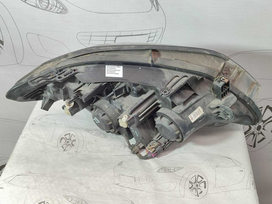 Far stânga UK Opel Mokka 2016 1.6 Diesel 100kW Halogen Cod OEM: 42435927 (4G2)