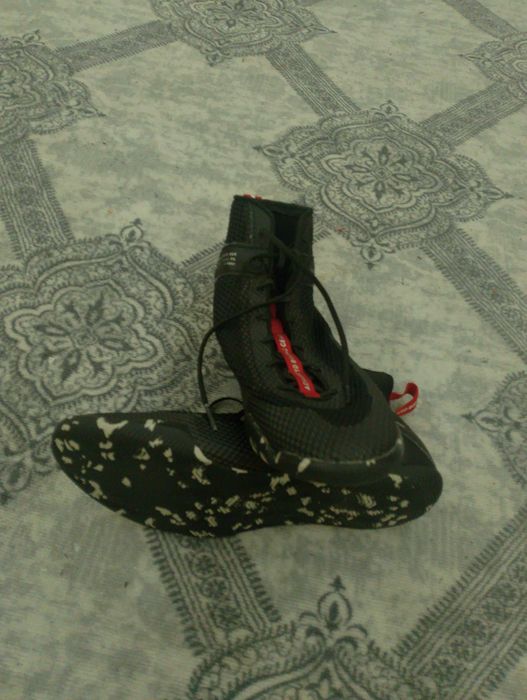 Продавам обувки за бокс