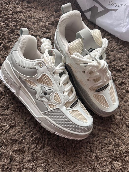 Louis Vuitton LV skate grey marimea 44