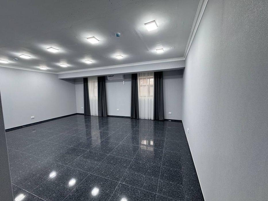 Аренда Офис на Яккасарай район Вторая линия 40 кв