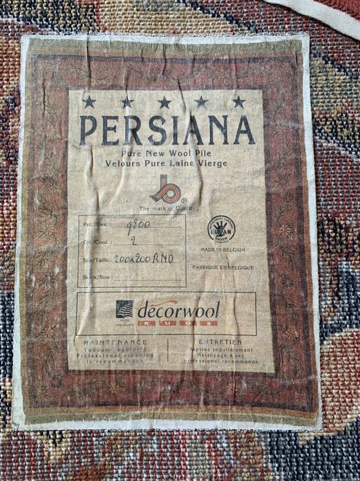 Персийски Килим. Високо качество. Пройзведен в Белгия. 2м диаметър