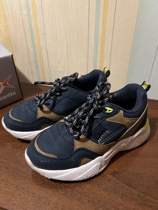 Продам обувь на мальчика