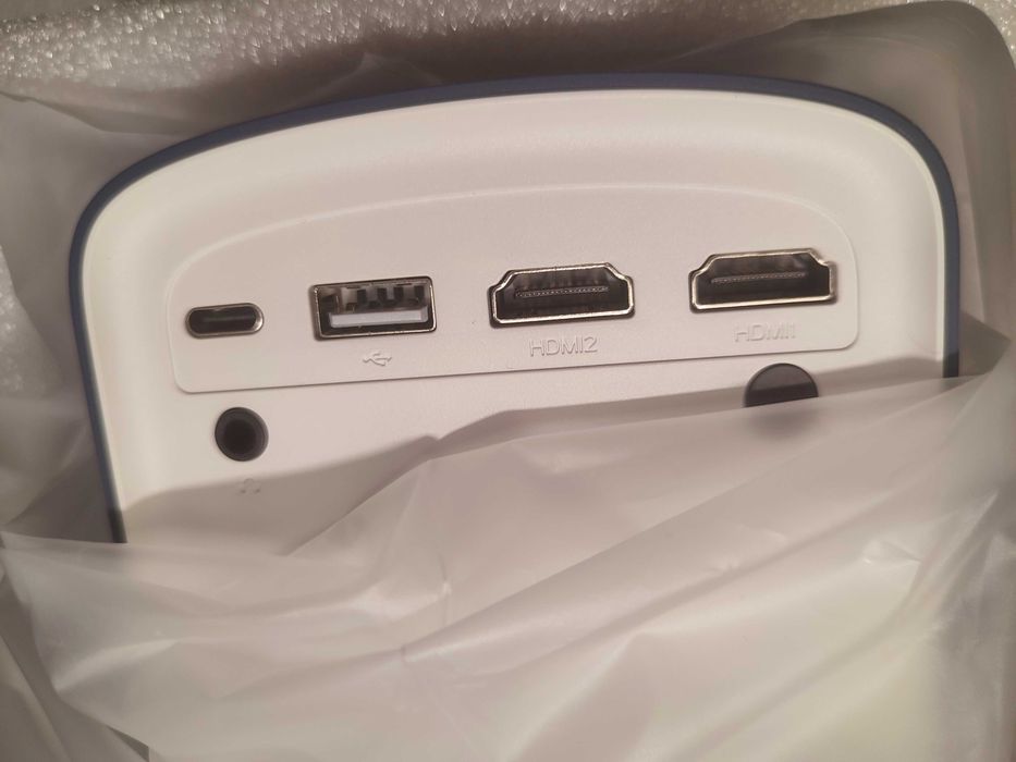 Преносим мини проектор, с Android 9, WiFi