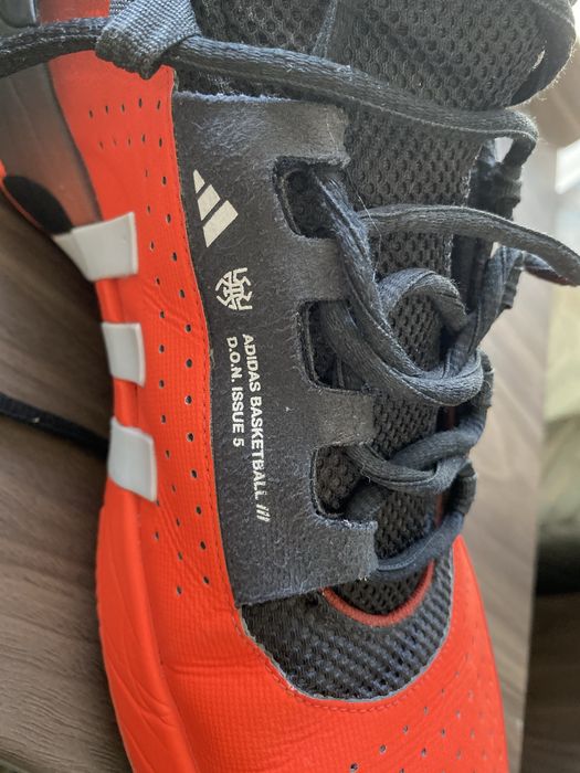 Продам кроссовки для баскетбола адидас