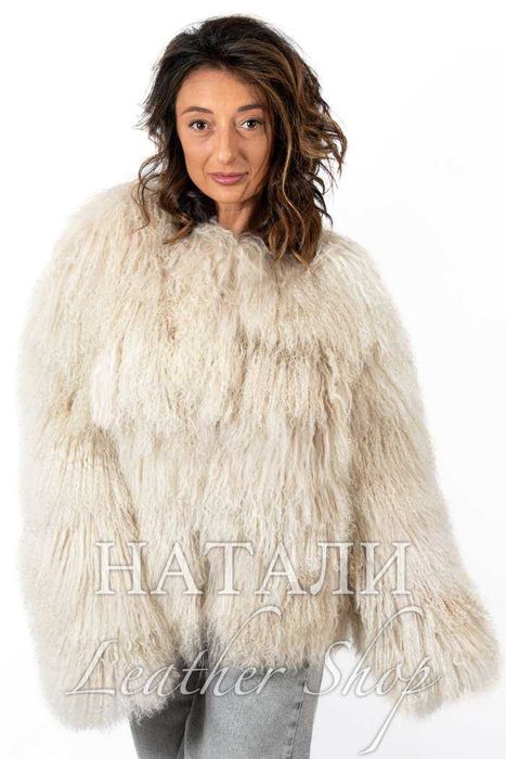 Дамски ексклузивен кожух Алина от Монголско агне