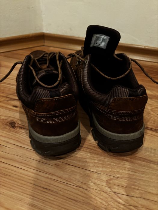 Обувки Caterpillar 45 номер, нови