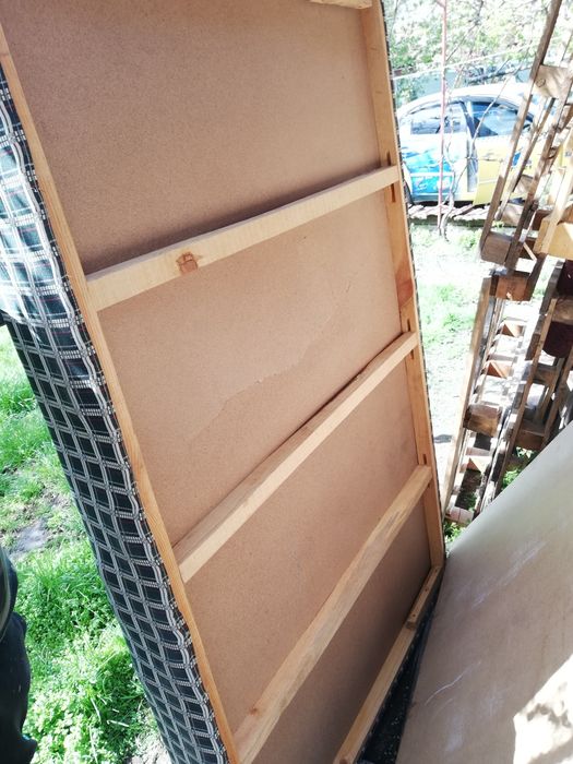 Дървено легло от масивно дърво с матрак и ракла 110/190