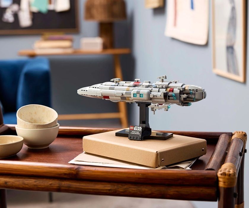 LEGO® Star Wars™ 75405 - Космически крайцер Home One