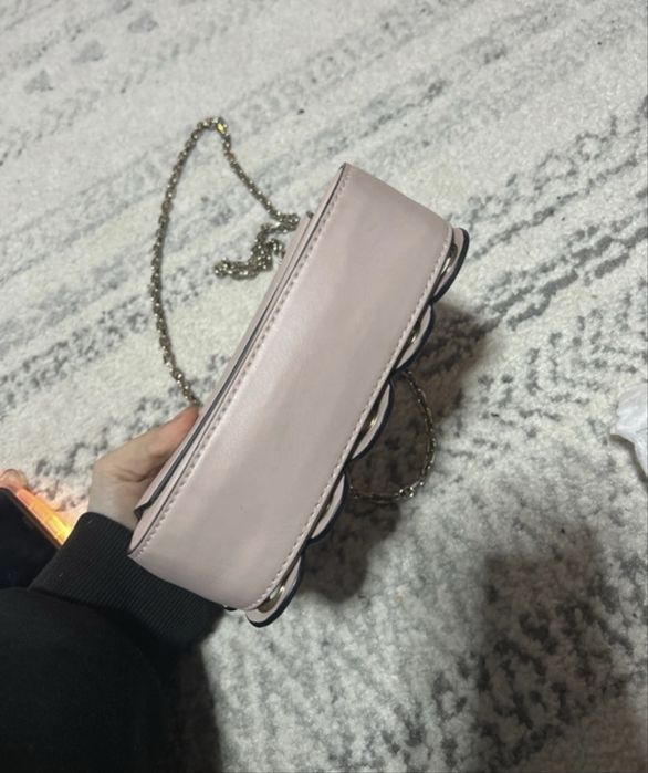 Geantă Umar Red Valentino