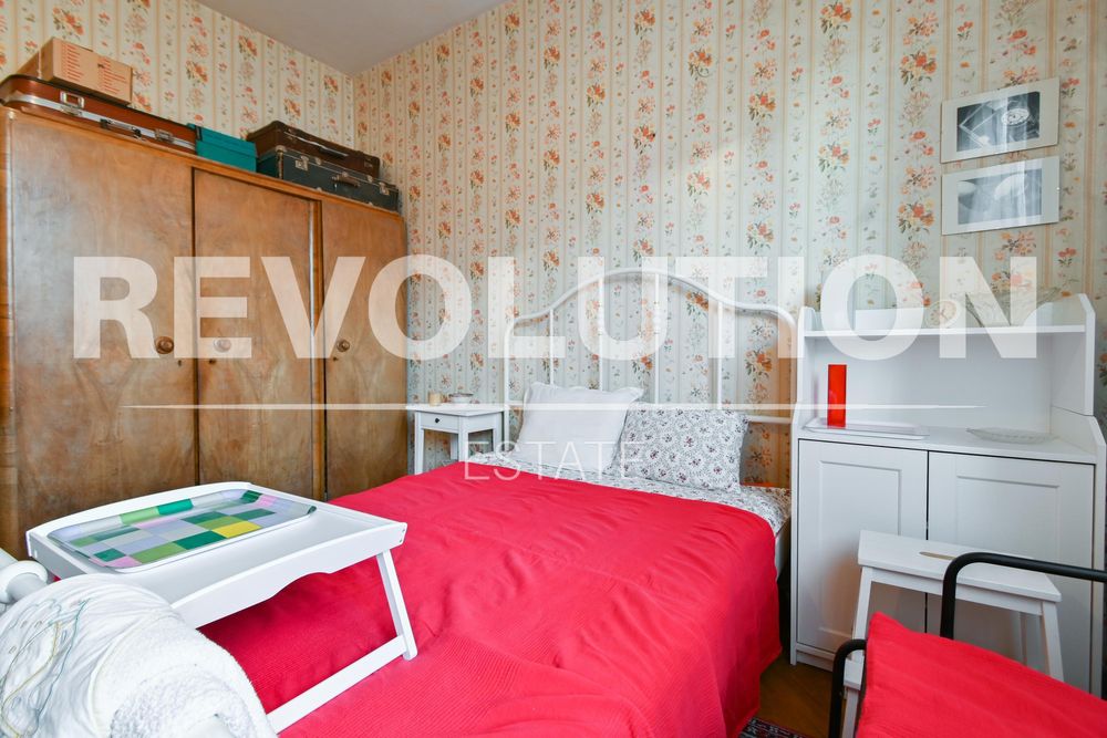 Дава се под наем Двустаен апартамент в София, Център - 68 кв.м за 600 € - Снимка #1