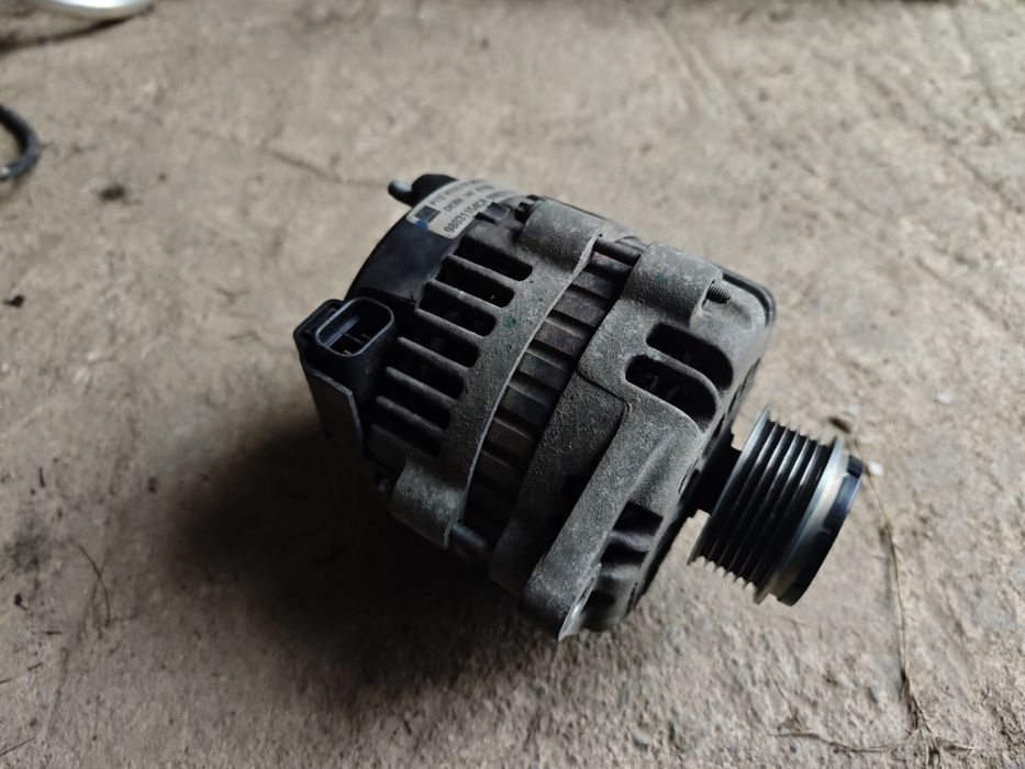 Alternator Opel 1,7 cdti