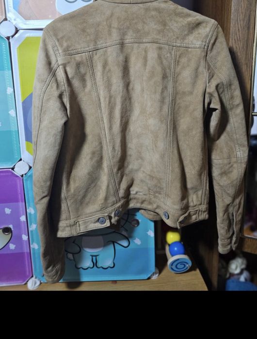 Jacheta dama levis