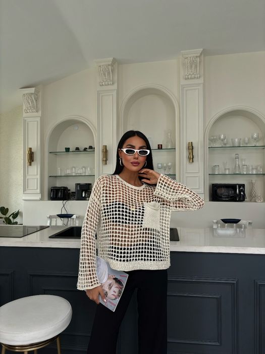 Прекрасен пуловер универсален размер