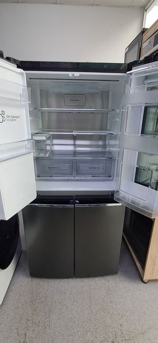 Frigider LG door în door cu instaview import Germania Garantie sp32