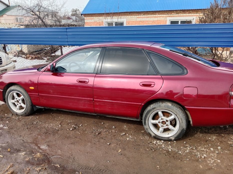 Продам mazda 626