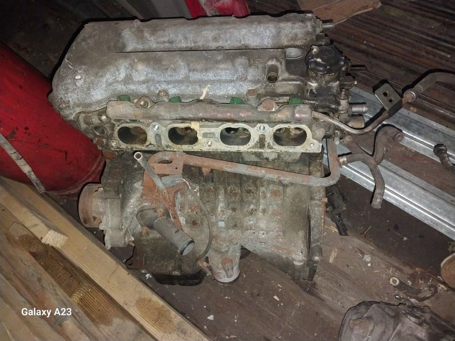 Двигатель тоета, корола,матрикс, понтиак