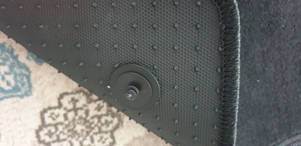 Автомобильные коврики