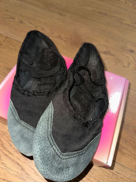 Дамски туфли - .