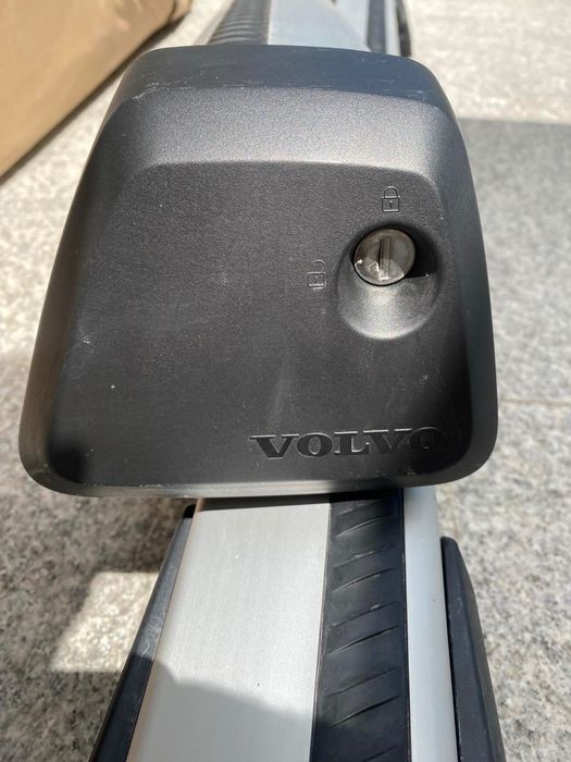 Напречни греди за Волво ХС60.