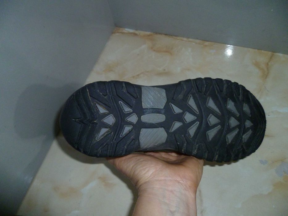 KEEN Waterproof туристически обувки