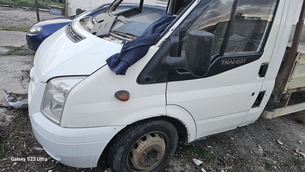 Ford transit 2.4 pentru dezmembrati. Fara acte!