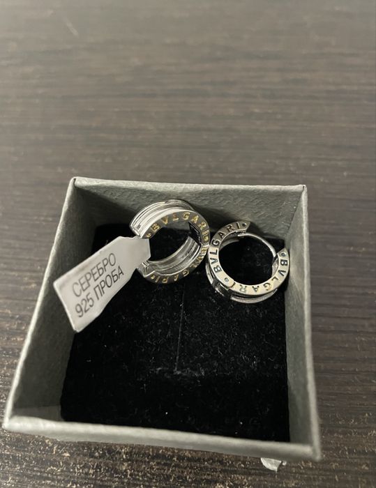 Серьги       Bvgari
