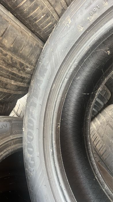 Летни гуми 235/60/18 GoodYear