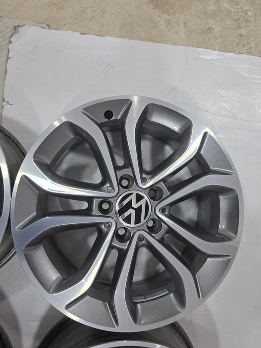 Jante 17 VW Passat T-Roc Skoda Kodiaq Karoq Octavia Superb 7Jx17 ET48