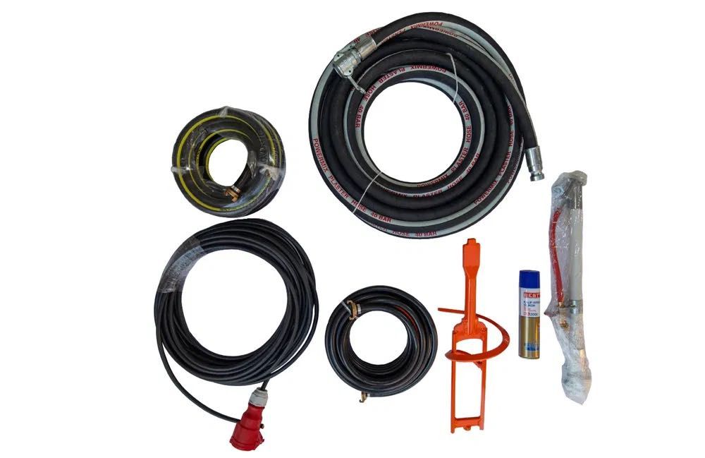 masina de tencuit , pompa de tencuit , tencuiala mecanizata , RATE !