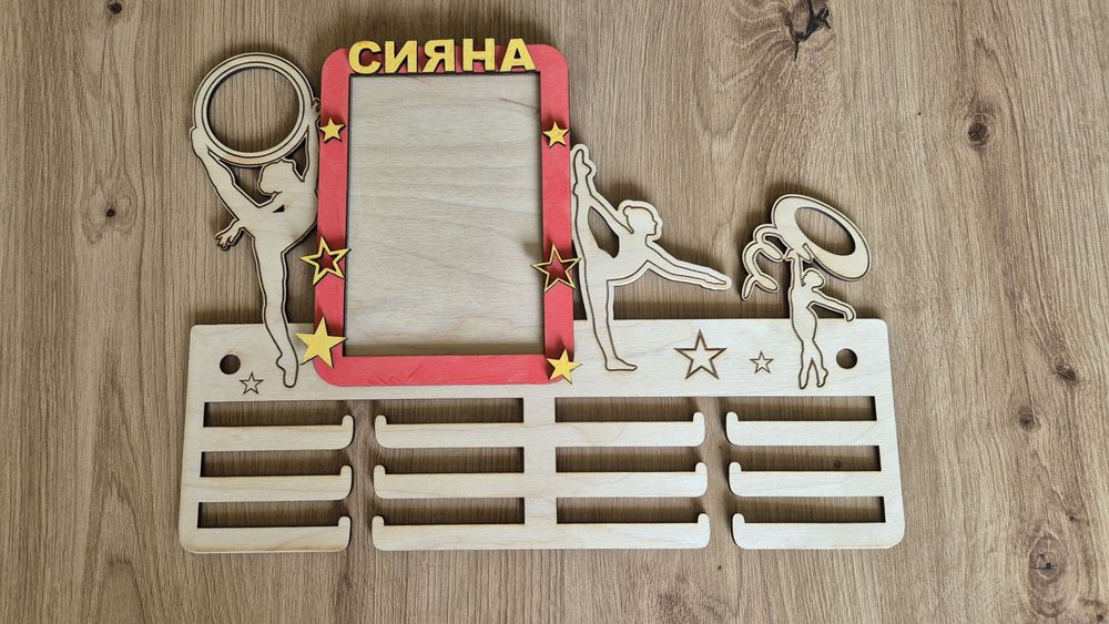 Поставка за медали - различни видове