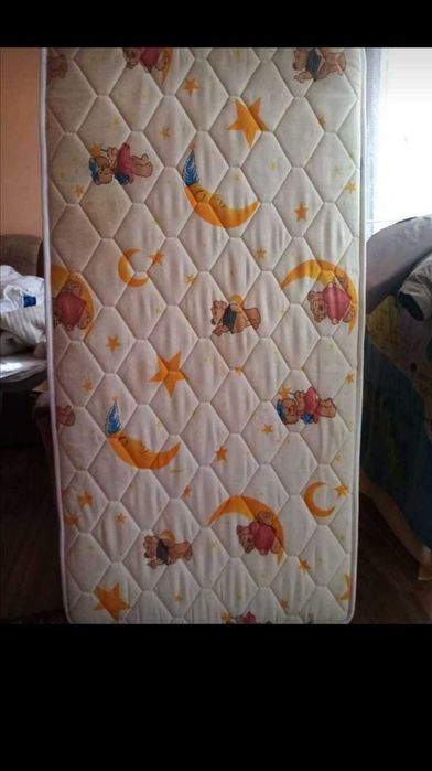 Продавам матрак за кошара