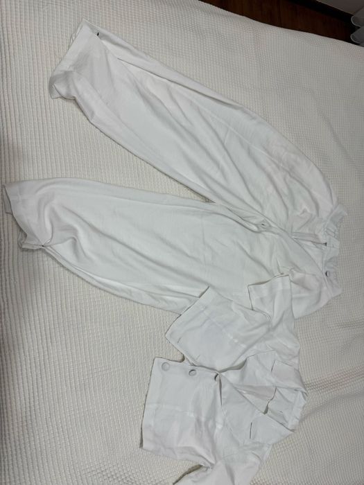 Продам одежду по 2000