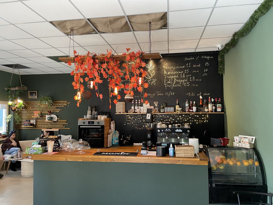 AMENAJARI-RENOVARI INTERIOARE(gresie,faianta,rigips,instalatii etc..)