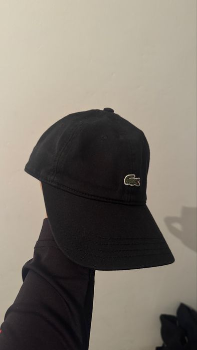 Продам кепку Lacoste