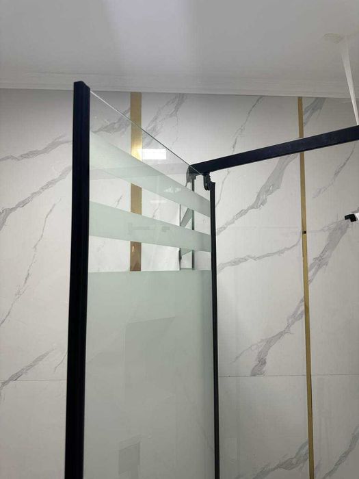 Душ кабины и лофт перегородки