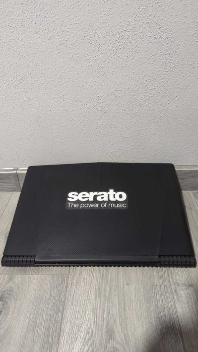 Laptop Lenovo Legion Y520