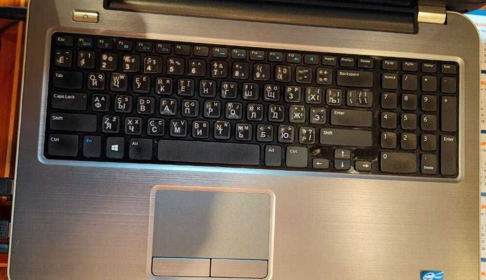 Ноутбук Dell Inspiron 5721 (P17e )
