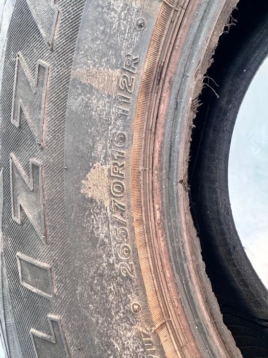 Шины 2 шт, в хорошем сост