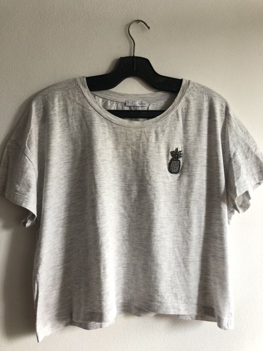 Детски тениски по 7 лева в размери S / 13-14г.