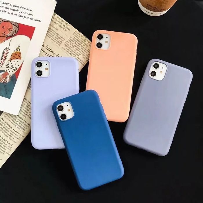 Husa slim anti-aderentă cu microfibra pt iPhone 11, 11 Pro, 11 Pro Max