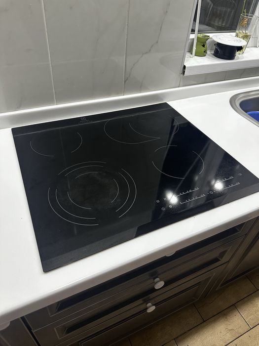 Индукционная плита