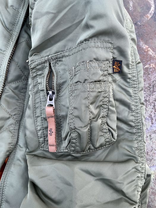 alpha industires бомбър яке